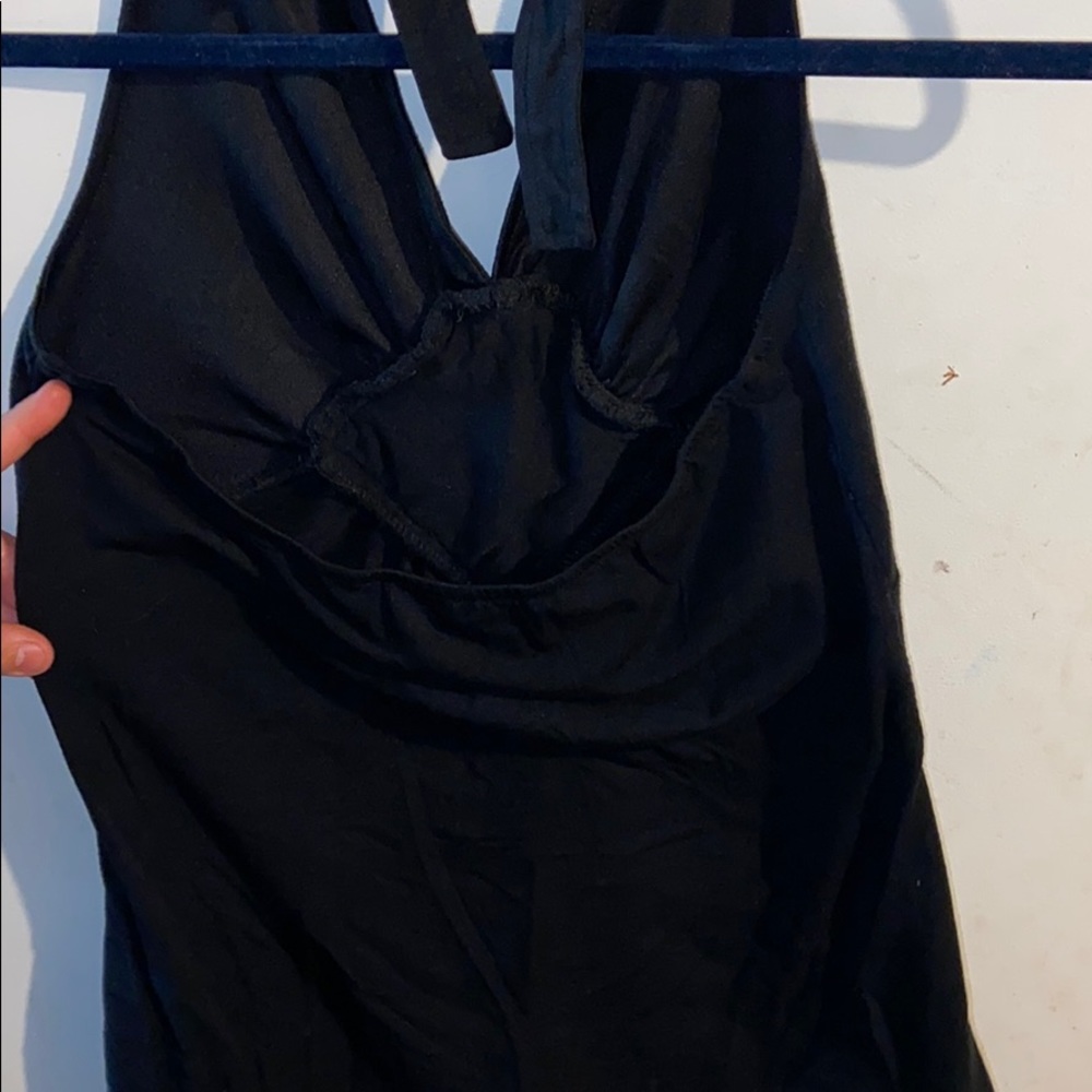 Black Basic Halter Top - Picture 5 of 6
